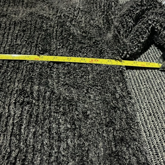 True Grit Sherpa Pullover 1/4 zip - Picture 7 of 8